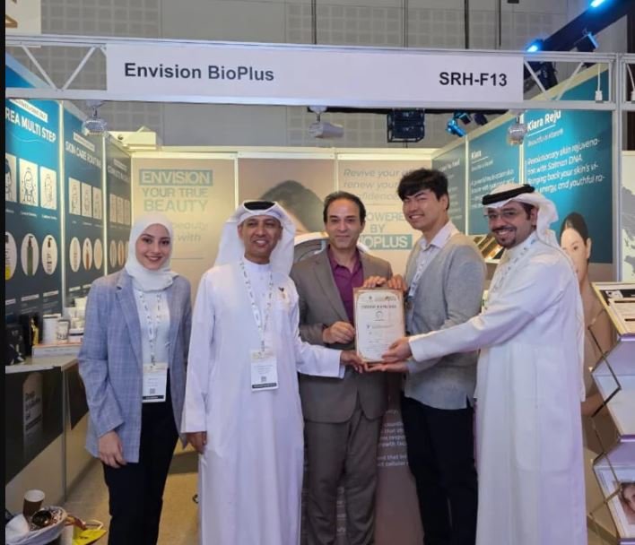 Envision Medical Exhibition Team